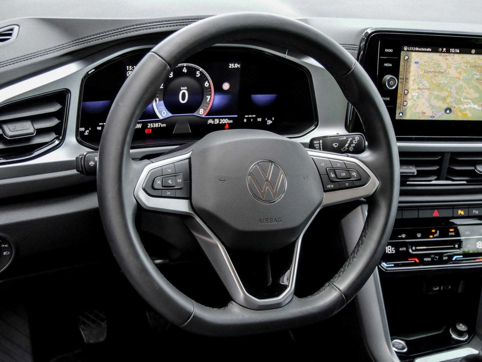Volkswagen T-Roc - Bild 9