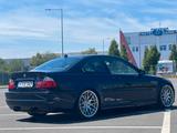 BMW M3 Coupe Carbonschwarz - Kein Import - Schalter - BMW: Import