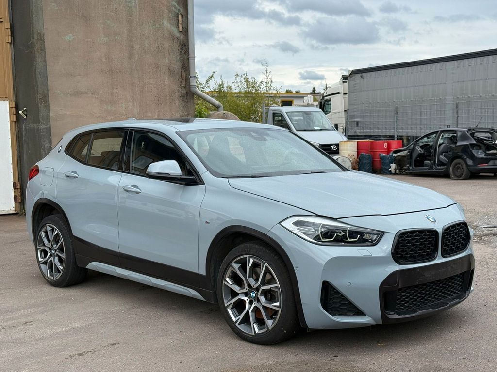 Image of BMW X2