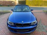 BMW 118i Cabrio - - BMW 118 mit Benzin-Antrieb: Cabrio, Schaltgetriebe