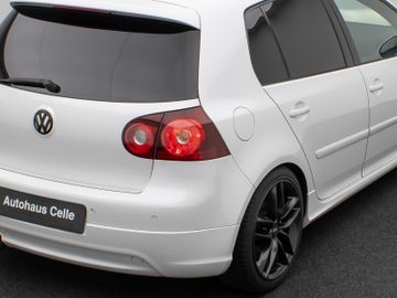 Fahrzeugabbildung Volkswagen Golf V GTI Edition 30 Navi Soundsystem Standhzg