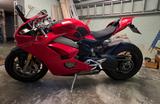 Ducati Panigale V4s mit Akrapovic Top-Zustand - Offers