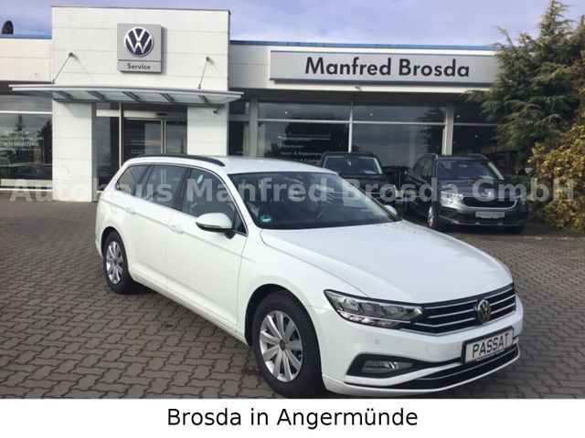 Volkswagen Passat Variant Business NAV KAM DSG WR LED ASSI