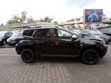 Dacia Duster 1.5 mit AHK. 4x4 - Dacia Duster mit Diesel-Antrieb: mit Navigationssystem