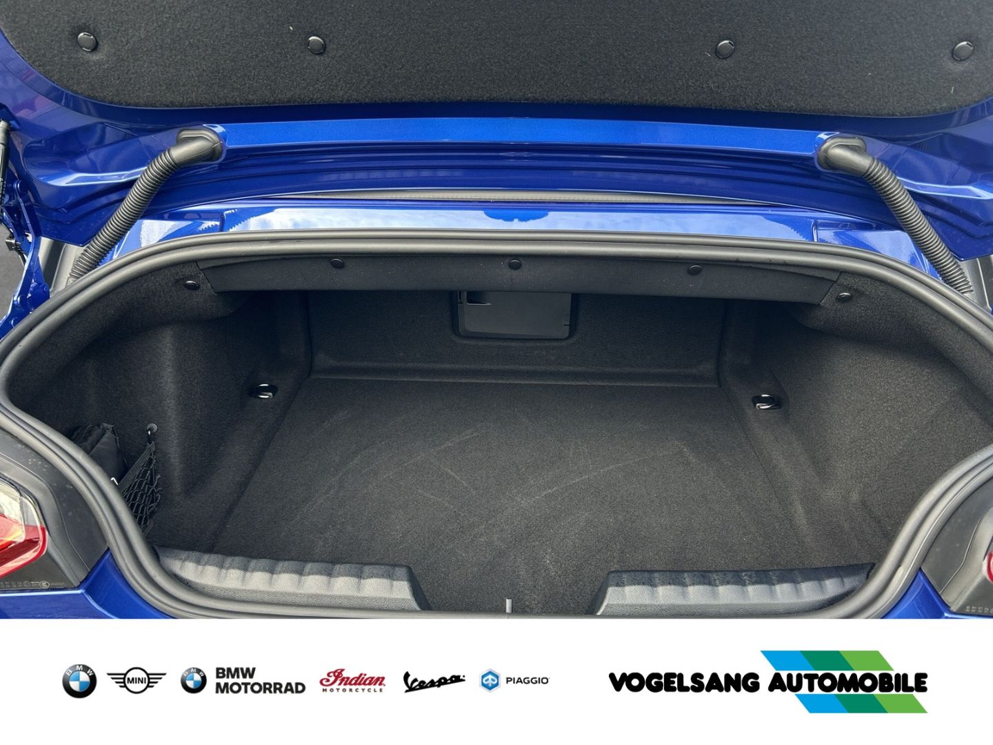 Fahrzeugabbildung BMW Z4 M40 i Schalter Pure Impulse Lenkradheizung Na