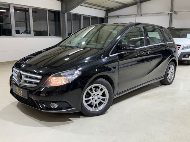 Mercedes-Benz B 180 /SHZ/AHK/NAVI/SERVICE NEU/ 1 Jahr Garantie