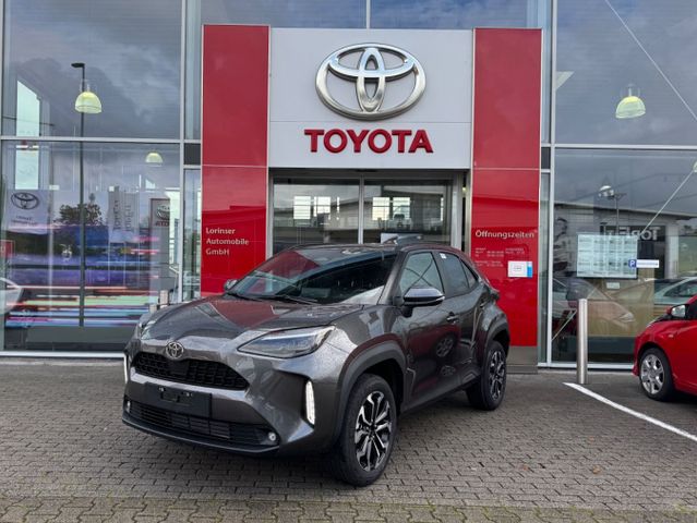 Toyota Yaris Cross Hybrid FWD Team Deutschland