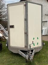 Ifor Williams 2Sb Kofferanhänger mit Laderampe - Ifor Williams LKWs