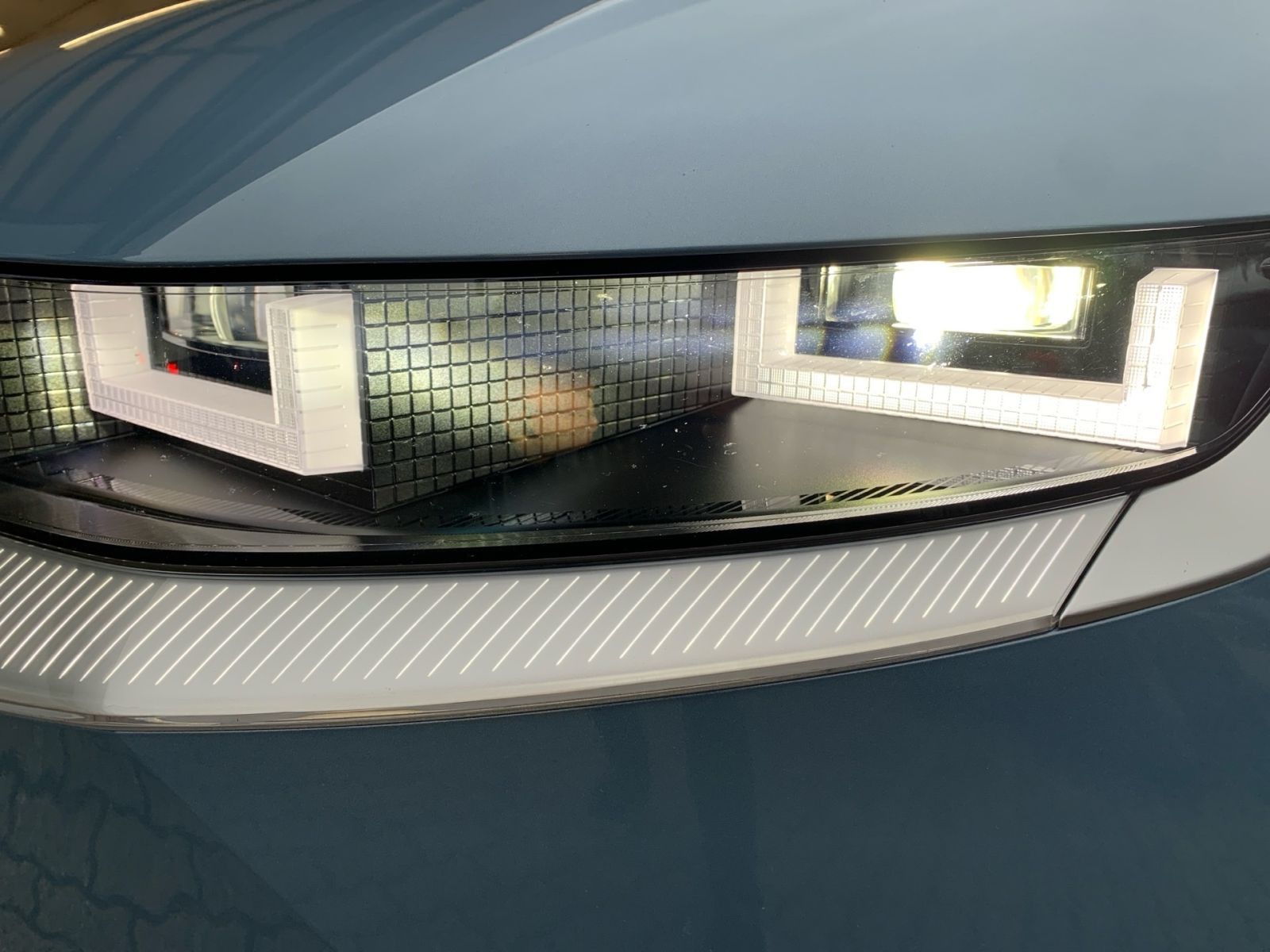 Fahrzeugabbildung Hyundai IONIQ 5 Techniq Elektro 77,4 kWh AHK