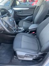 BMW 218 i Active Tourer - BMW 218: Limousine