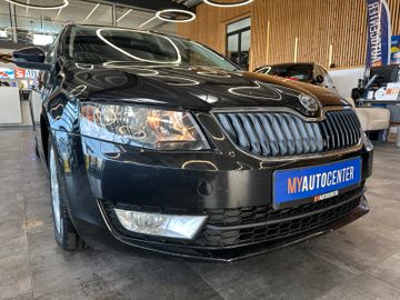 Skoda Octavia *2-ZONEN*SZHZ*NAVI*TEMPO*PDC*