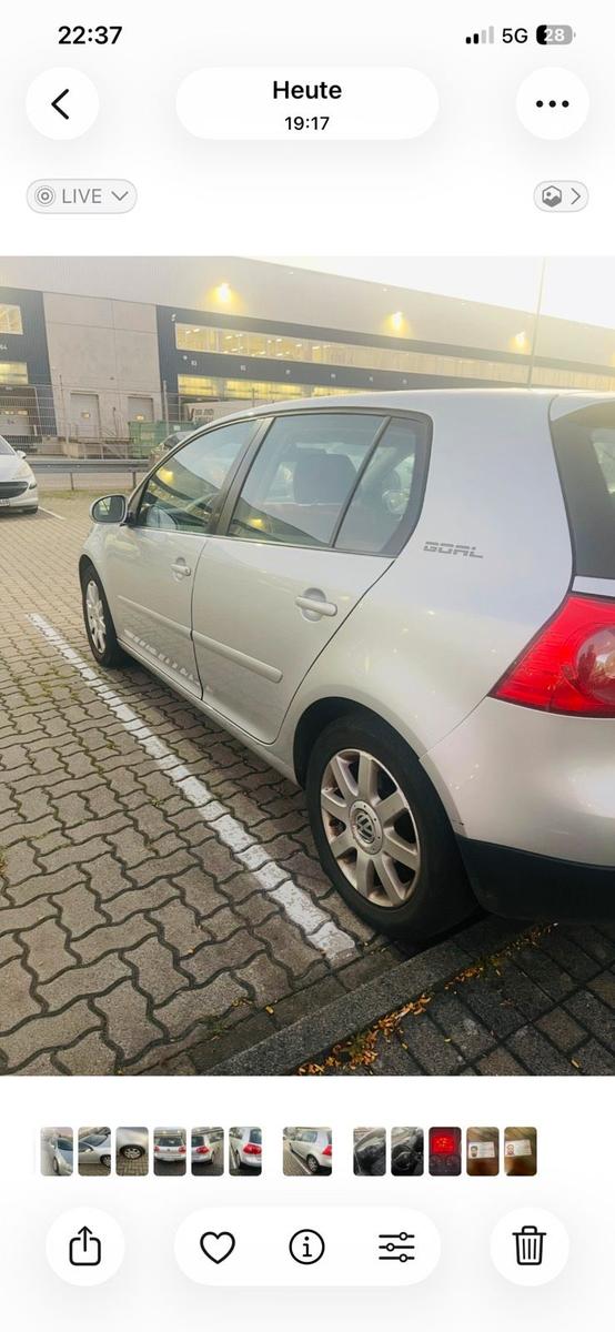 Volkswagen Golf 2008 — салон