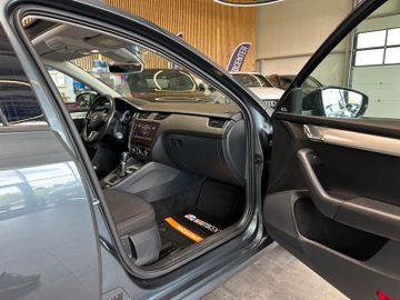 Skoda Octavia *PANO*SitzStandLenkradHZ*ACC*AHK*NAVI*