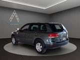 Volkswagen Touareg 2.5 TDI R5 *AHK*TÜV*LUFTFAHRWERK* - Volkswagen Touareg mit Diesel-Antrieb: Geländewagen, 2.5