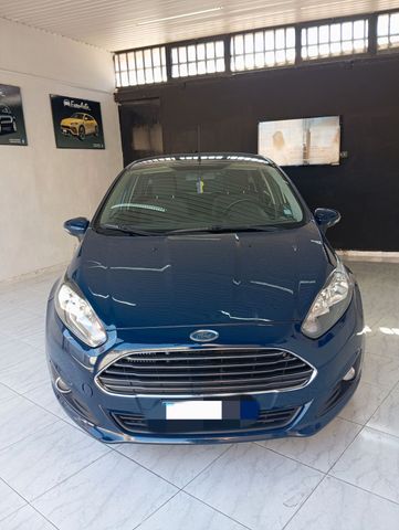 Ford Fiesta 1.6 diesel 95 CV 2014 CON GARANZIA