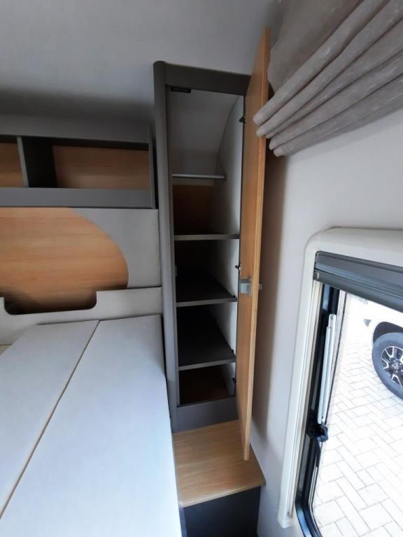 Fahrzeug Übersicht 15 Fahrzeugabbildung LMC Videro 450 D Verfüg./Sparen Sie 6.331,- €