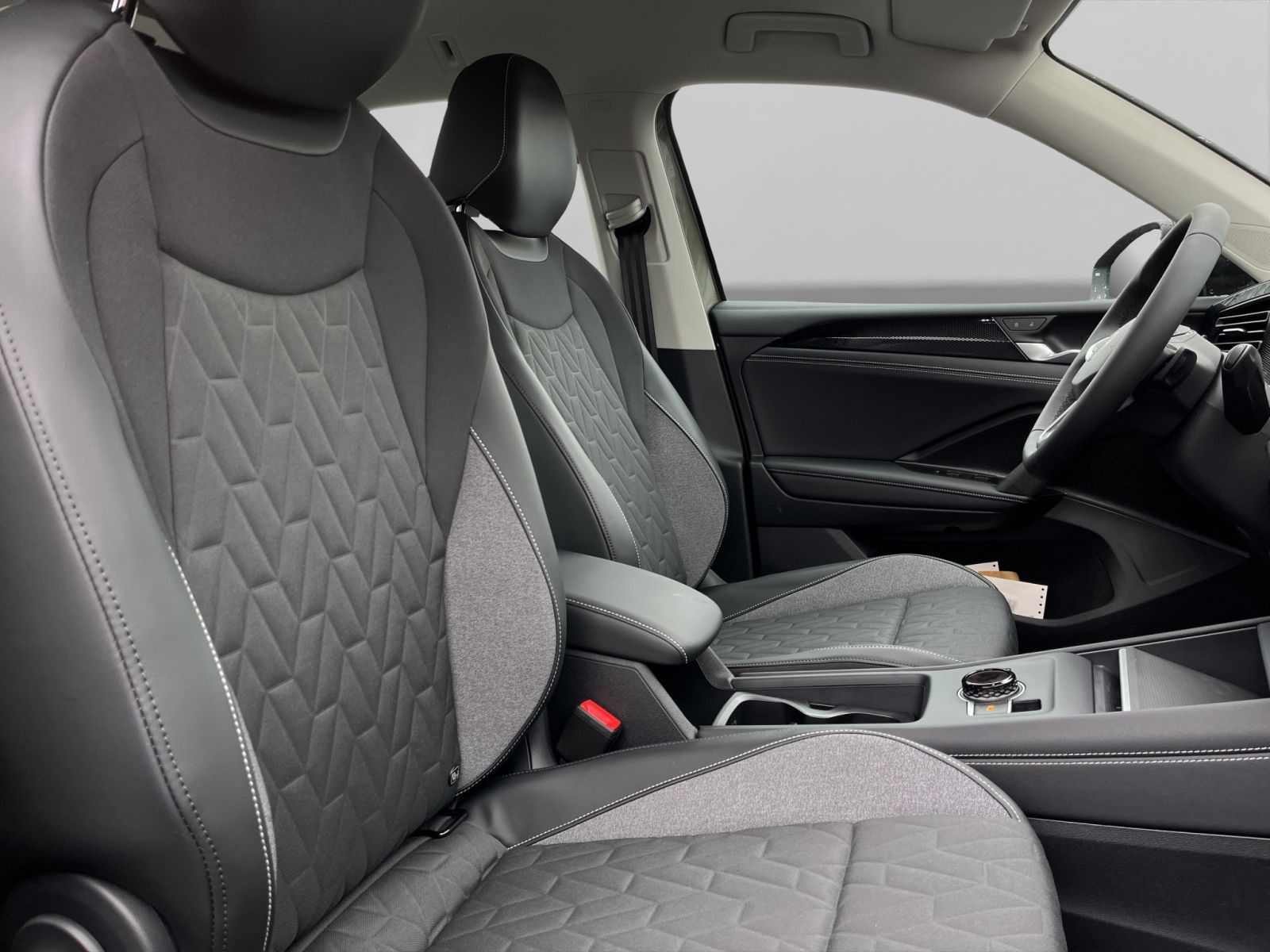 Volkswagen Tiguan - Bild 21