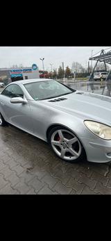 Mercedes-Benz Mercedes SLK 200 R171 AMG Ausstattung - Mercedes-Benz SLK 200: R171