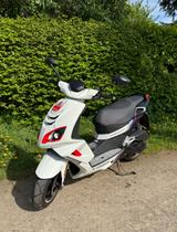 Peugeot Speedfight 4 - 50ccm - 855km - 2T - Neuwertig - PEUGEOT ROLLER SPEEDFIGHT 2