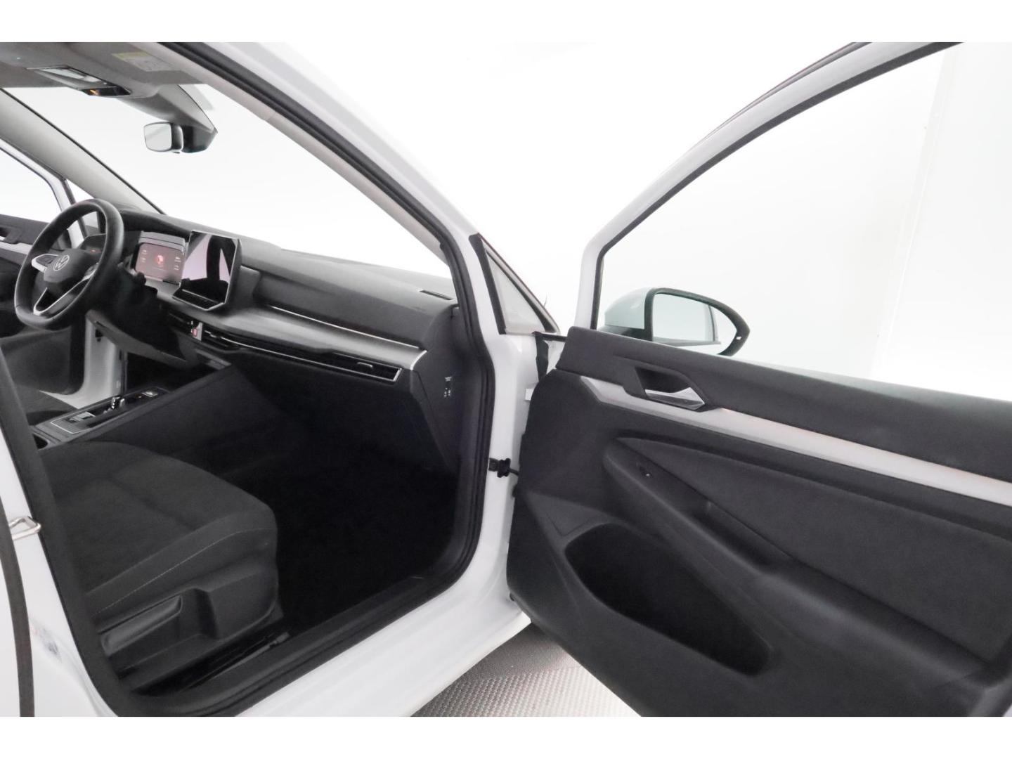 Volkswagen Golf Variant VIII 1.5eTSI DSG Life+LED+VIRTUAL, миниатюра 17