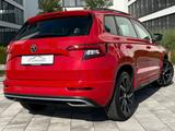 Skoda Karoq 2.0 TDI SCR 140kW DSG 4x4 SPORTLINE - rote Skoda Karoq