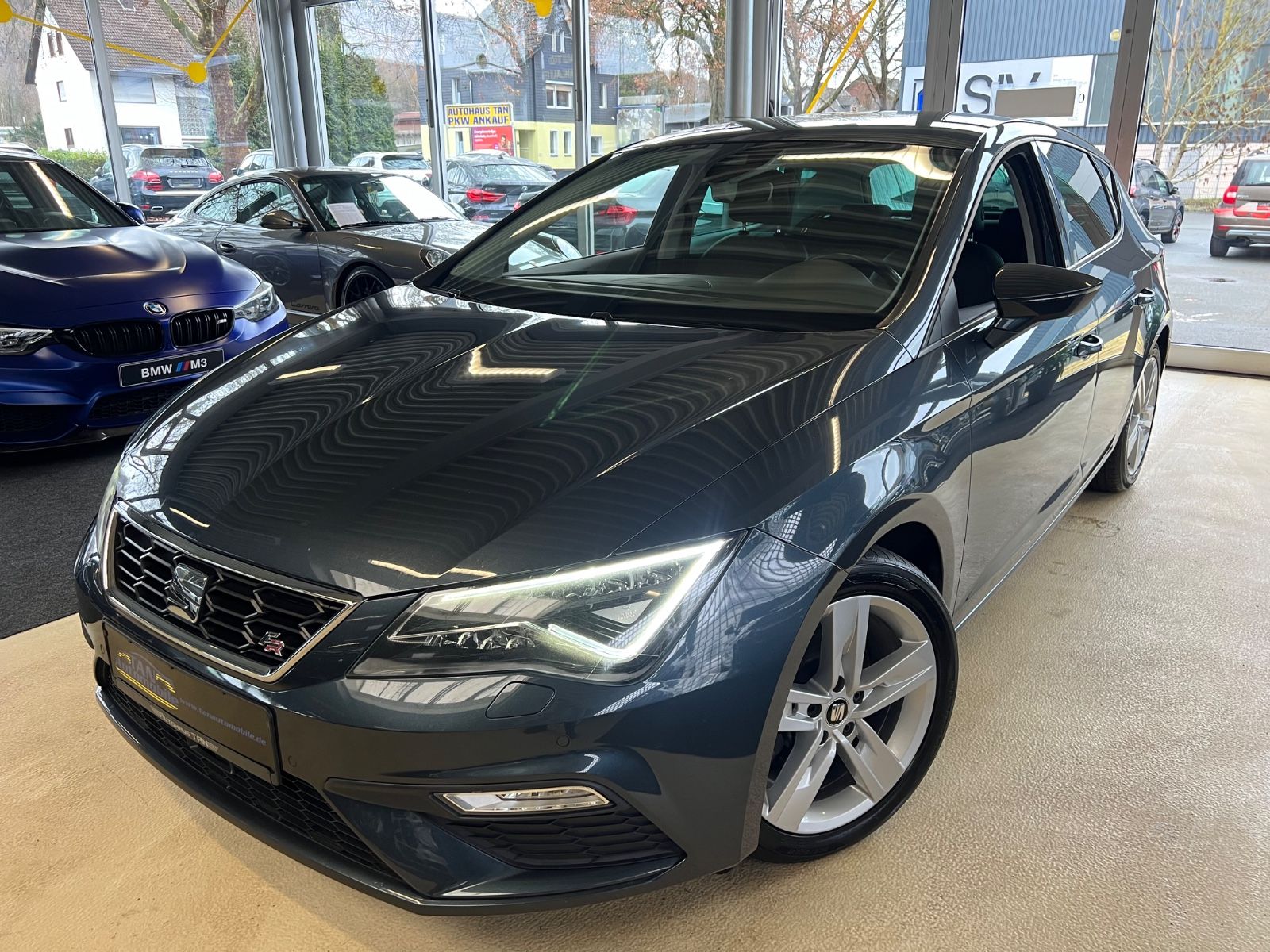 Fahrzeugabbildung SEAT Leon FR 1.5 TSI * AUTOMATIK *LED*