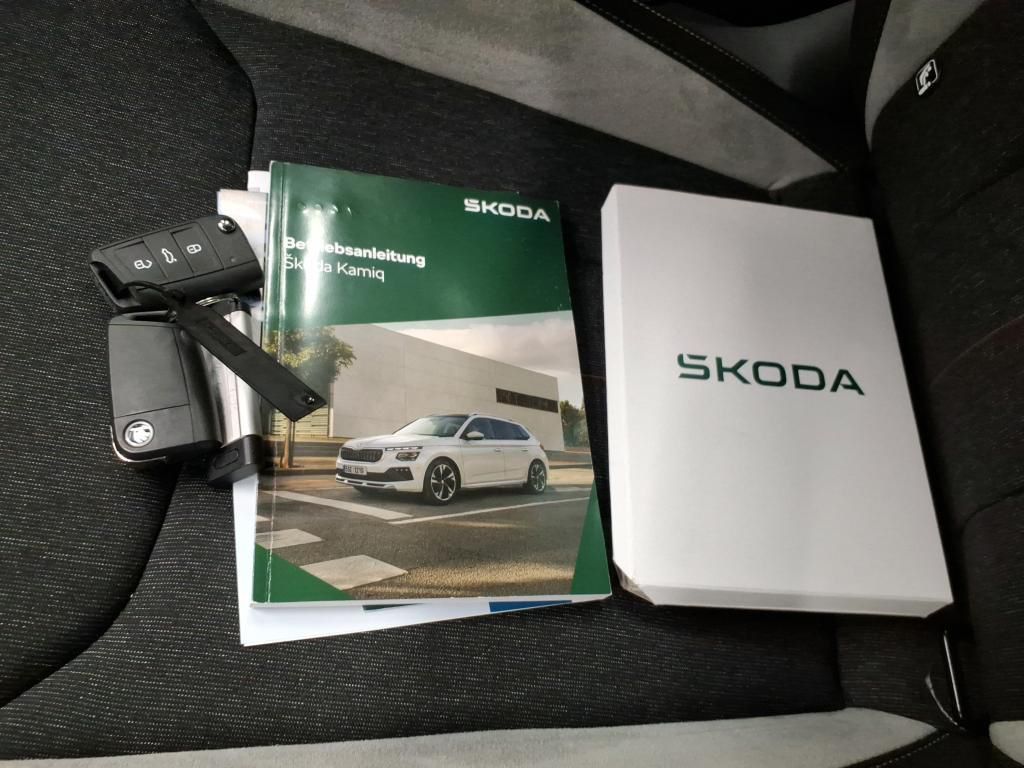 Skoda Kamiq Selection 1.0 TSI Klima*PDC*RFK*SH