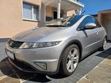 Honda Civic 1.8 Executive Executive*Navi*Panorama*ShZ* - Honda Civic in Duisburg
