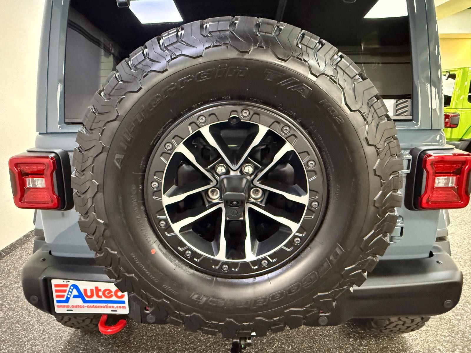 Fahrzeugabbildung Jeep RUBICON X 3.6L-V6-CAM-35"-AHK-HT