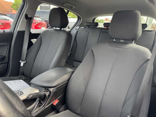 BMW 116d Advantage NaviLED