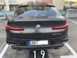 BMW X4 M40 M40i - - graue BMW X4 M40
