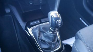 Bild 13 Opel CORSA 1.2 GS