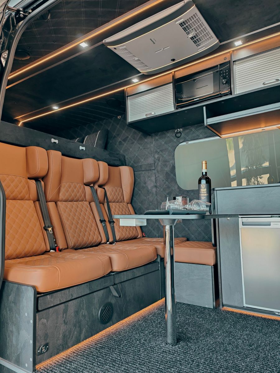 Fahrzeugabbildung Mercedes-Benz X-CROSSVAN  RWD #stealthcamper