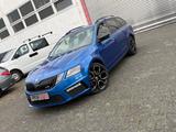 Skoda Octavia Combi RS 60 4x4 TOTW-RFK-SHZ-1HND-SCHECK - Skoda Octavia mit Diesel-Antrieb: Allradantrieb, Kombi, 1.6
