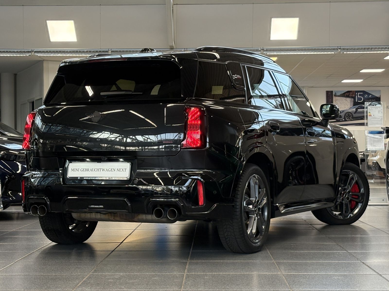 MINI John Cooper Works Countryman - Bild 2