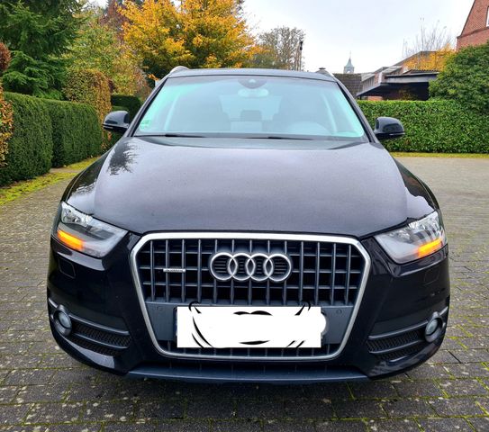 Audi Q3 2.0 TDI quattro Pano/Teil-Leder/Kamera/Navi