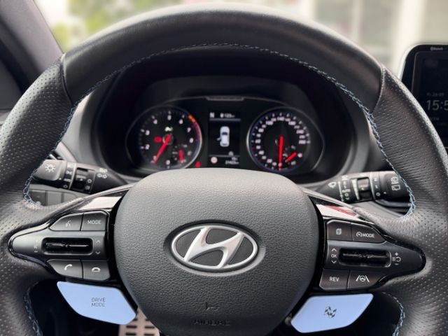 Fahrzeugabbildung Hyundai i30 N Performance FL+NAVI+LED+RFK+SHZ+KLIMA+UVM+