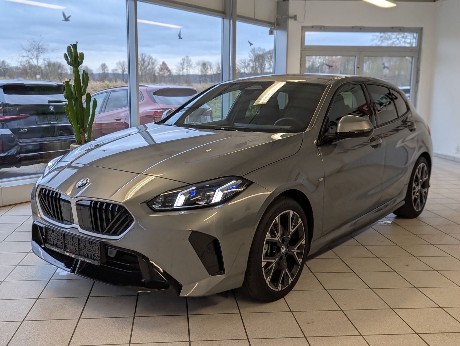 BMW 120 i M-Sport LED-Adaptiv AHK Kamera 18" - Image 3