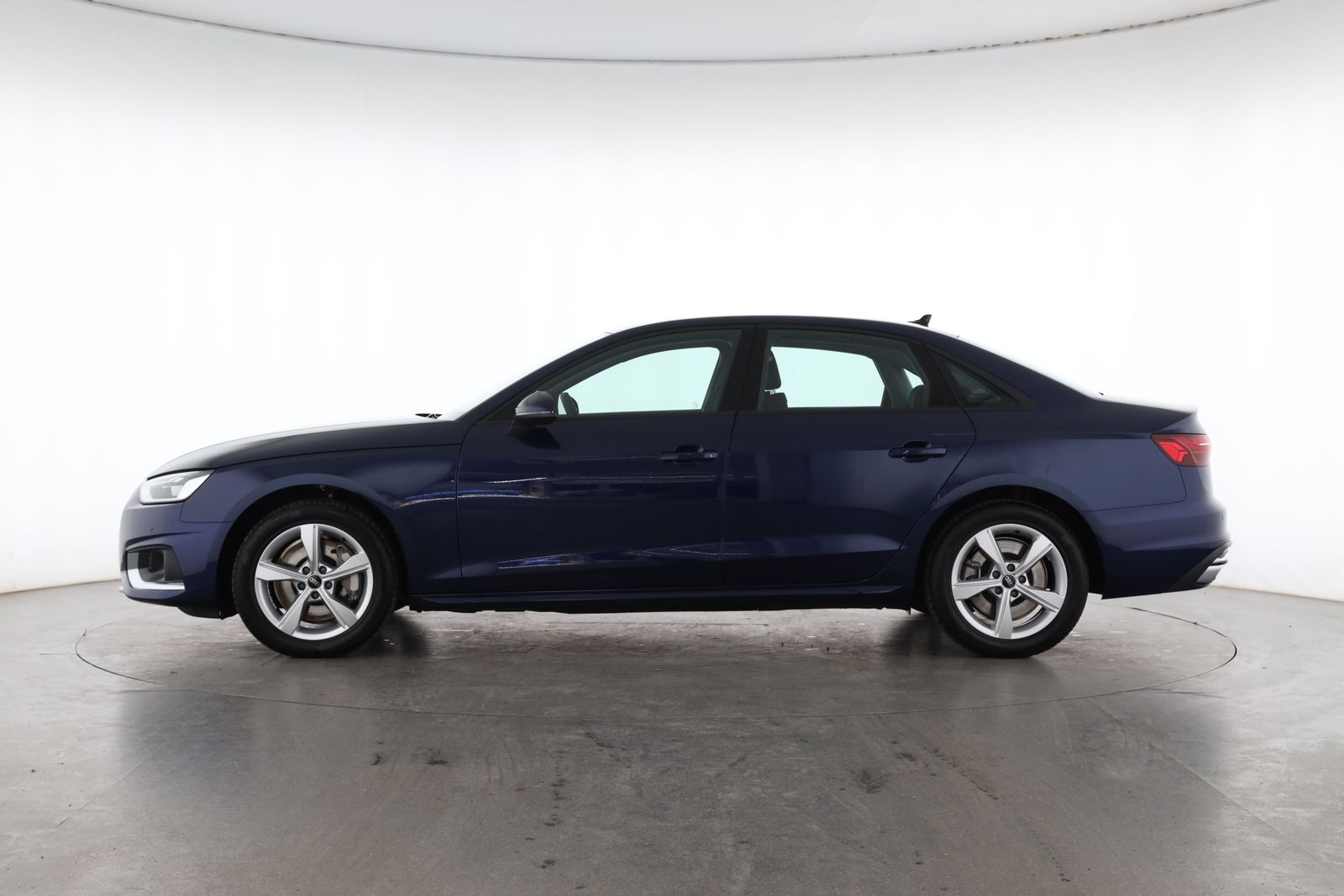 Audi A4 - Bild 3