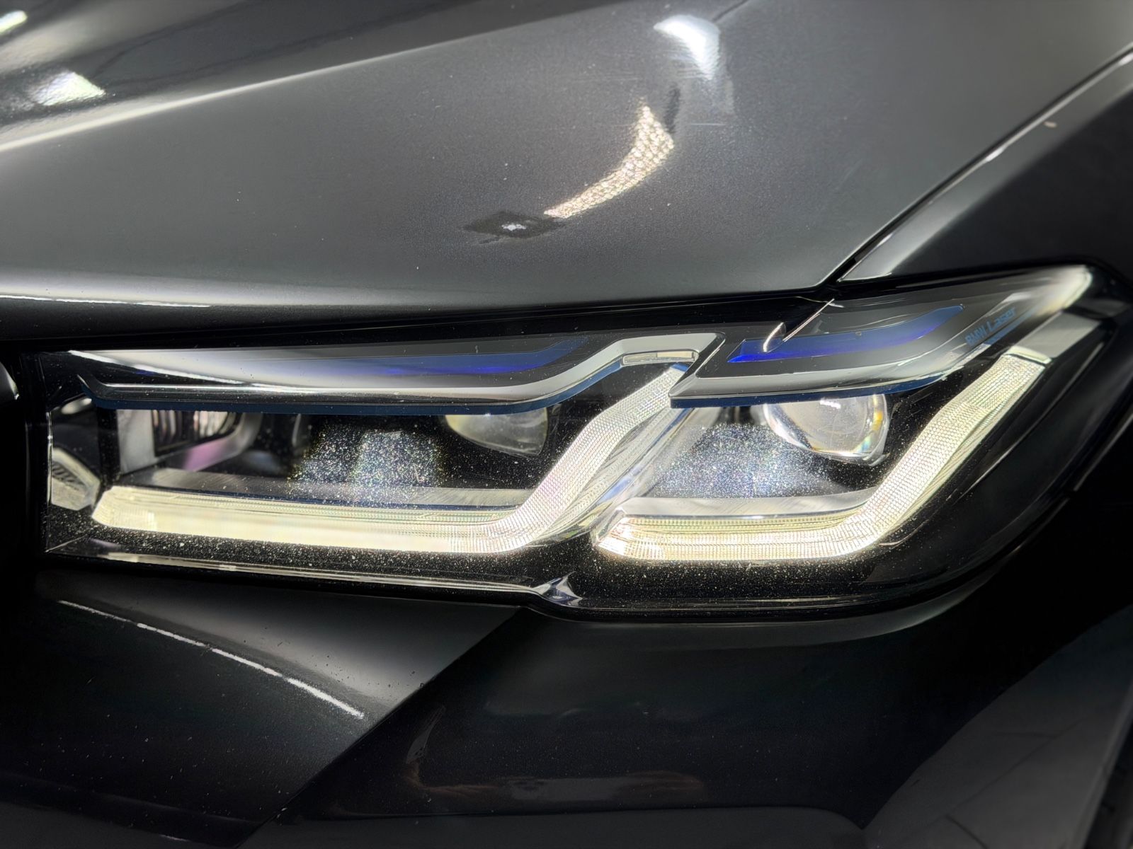 Fahrzeugabbildung BMW 540d xDrive M Sport|LASER|PANO|20"|AHK|ACC|VOLL