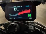 BMW S 1000 R - BMW MOTORRAD R100R