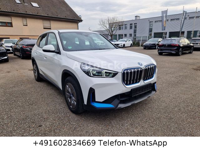 BMW iX1 30 xDrive NAVI KAMERA KEYLESS GO ACC LED PDC