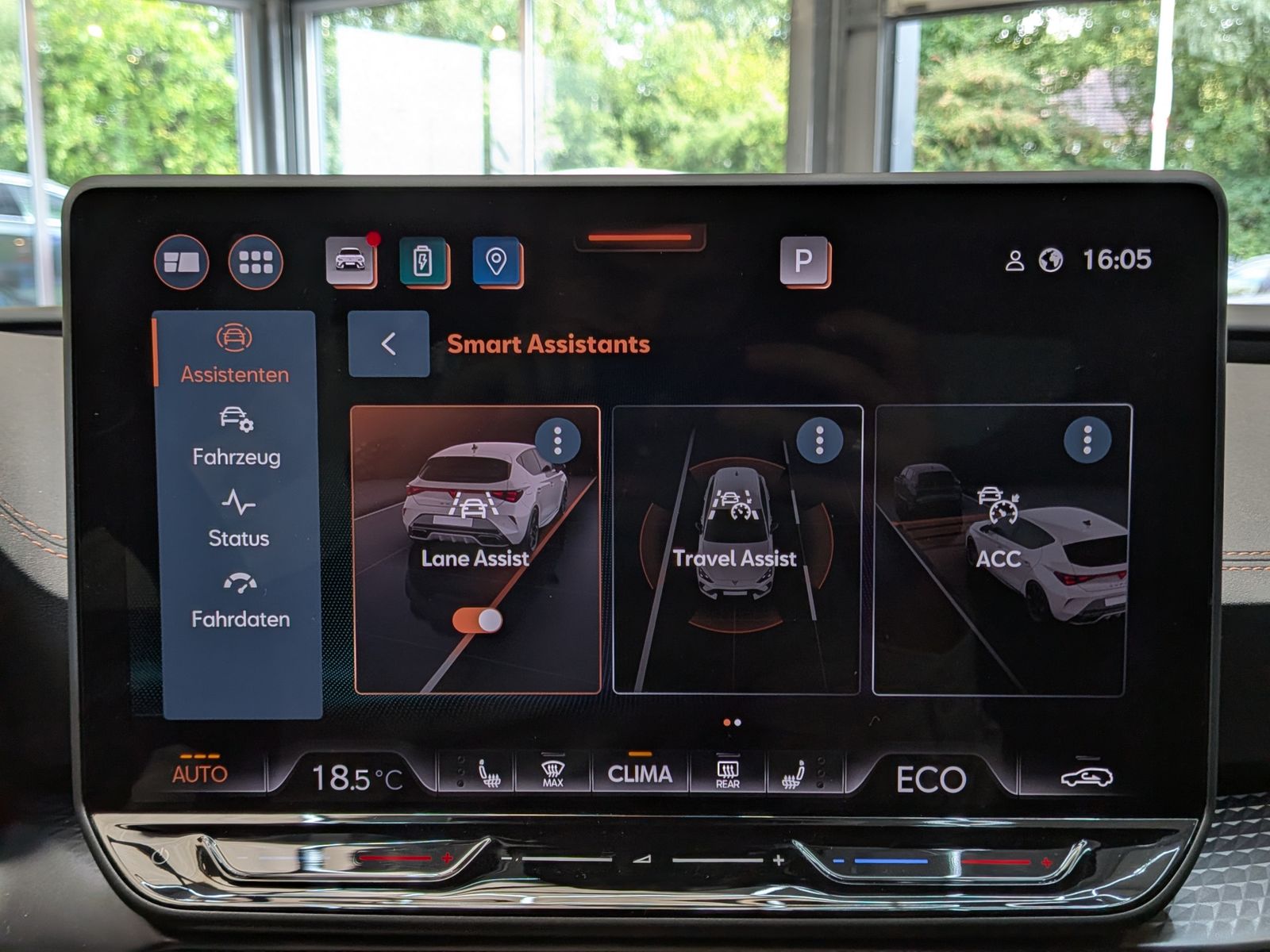 Fahrzeugabbildung CUPRA Leon 1.5 e-Hybrid MATRIX*ACC*EDGE*CARPLA*SoH100%
