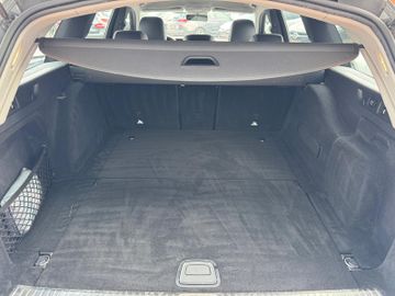 Mercedes E 220 - 8