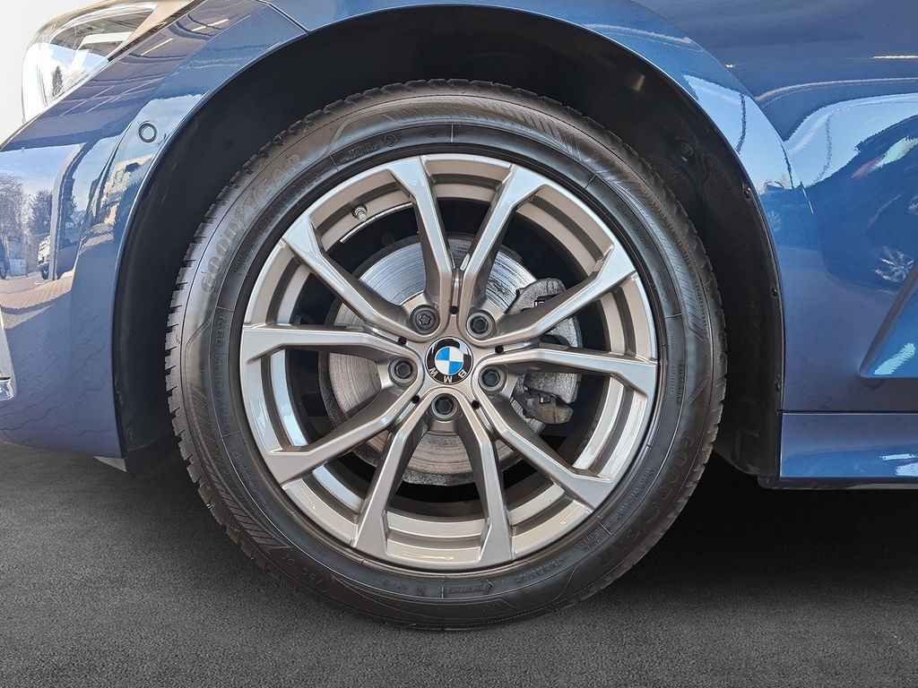 BMW 320 d Sport Line LED HiFi DAB Shz