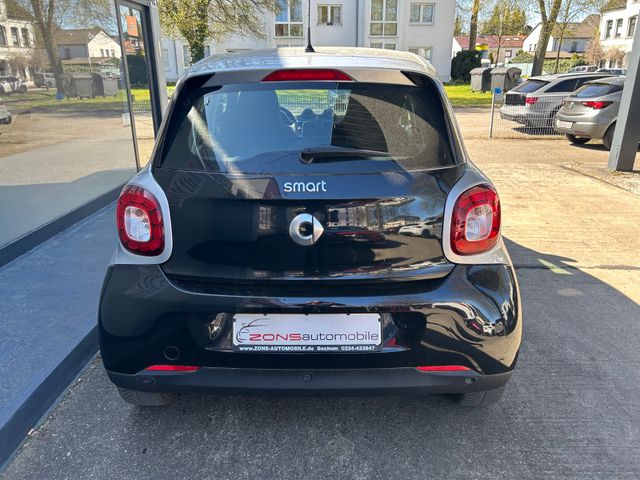 Fahrzeugabbildung Smart ForFour forfour+NaviZB+Allw.LM+BT+PDC+Tempomat