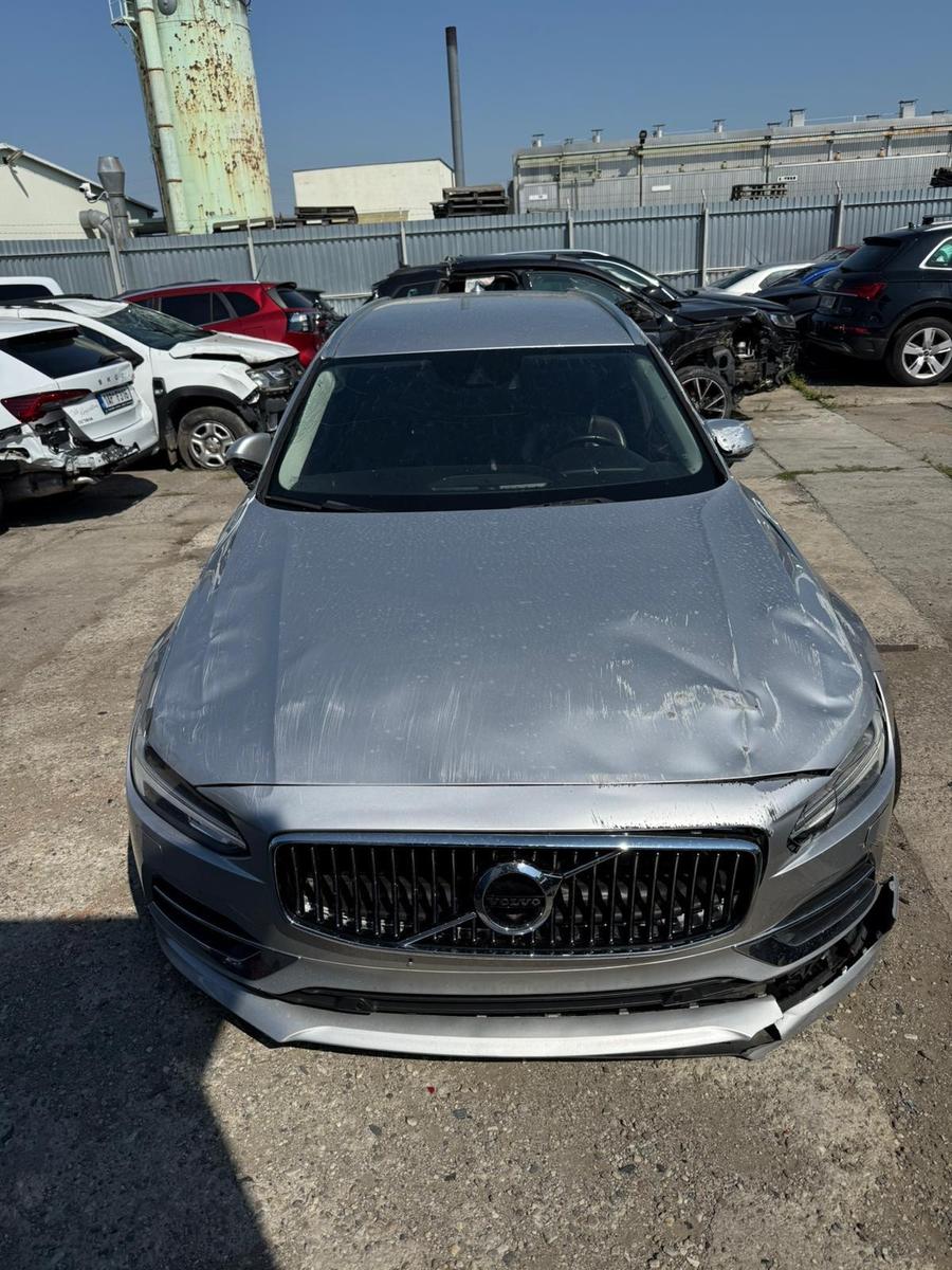 Volvo V90 D5 AWD Inscription aut motor START