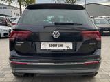 Volkswagen Tiguan Highline 4Motion ACC AHK LED Navi ViCo - Volkswagen Tiguan: Highline