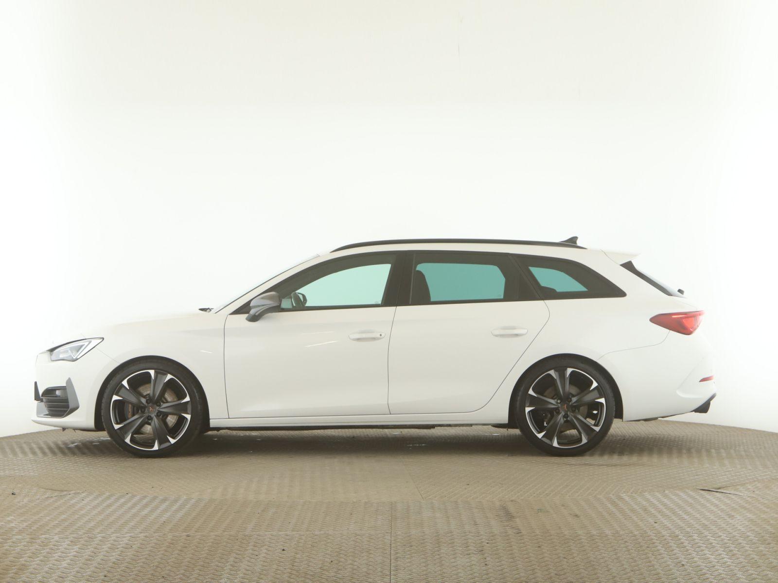 Cupra Leon Sportstourer 2.0 TSI VZ LED+PDC+Navi+AppleC