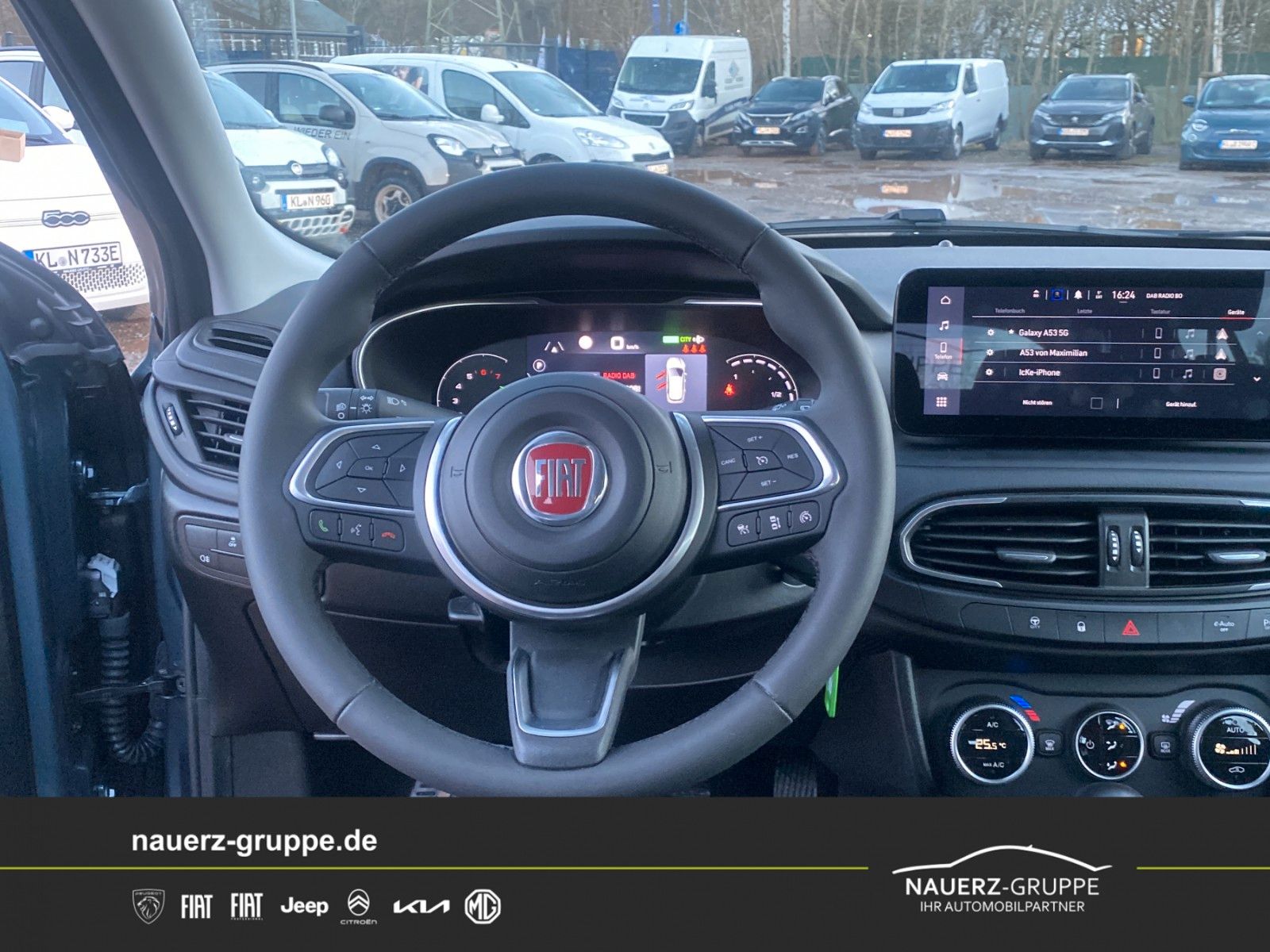 Fahrzeugabbildung Fiat Tipo Cross